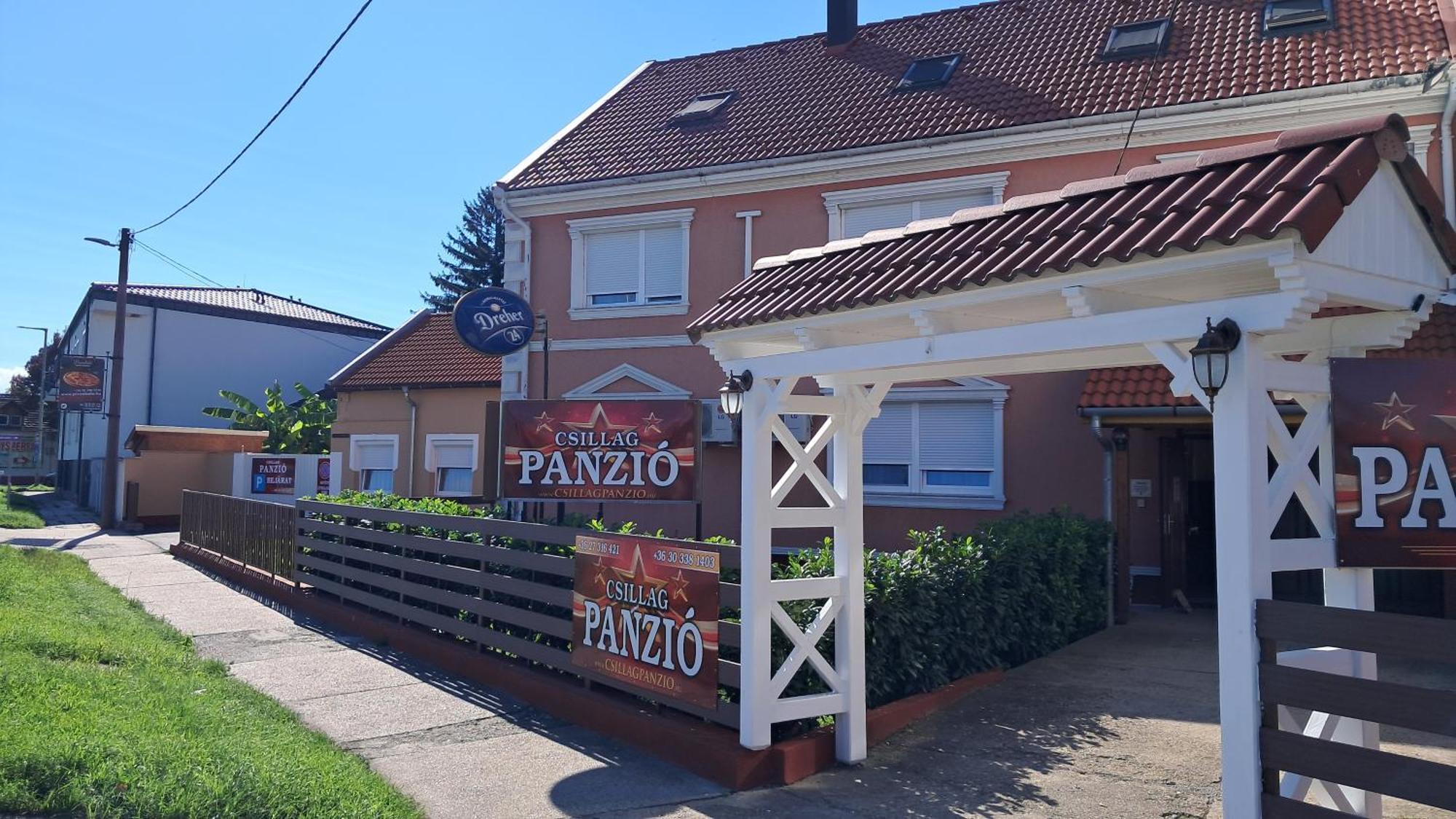 Csillag Panzio Hotel Vác Buitenkant foto